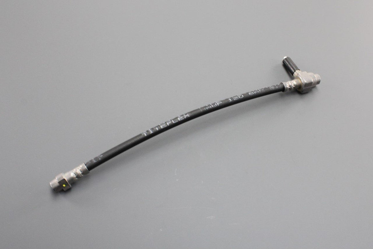 Audi RS6 RS7 DRC suspension damper hose (right rear) 4G0616716C