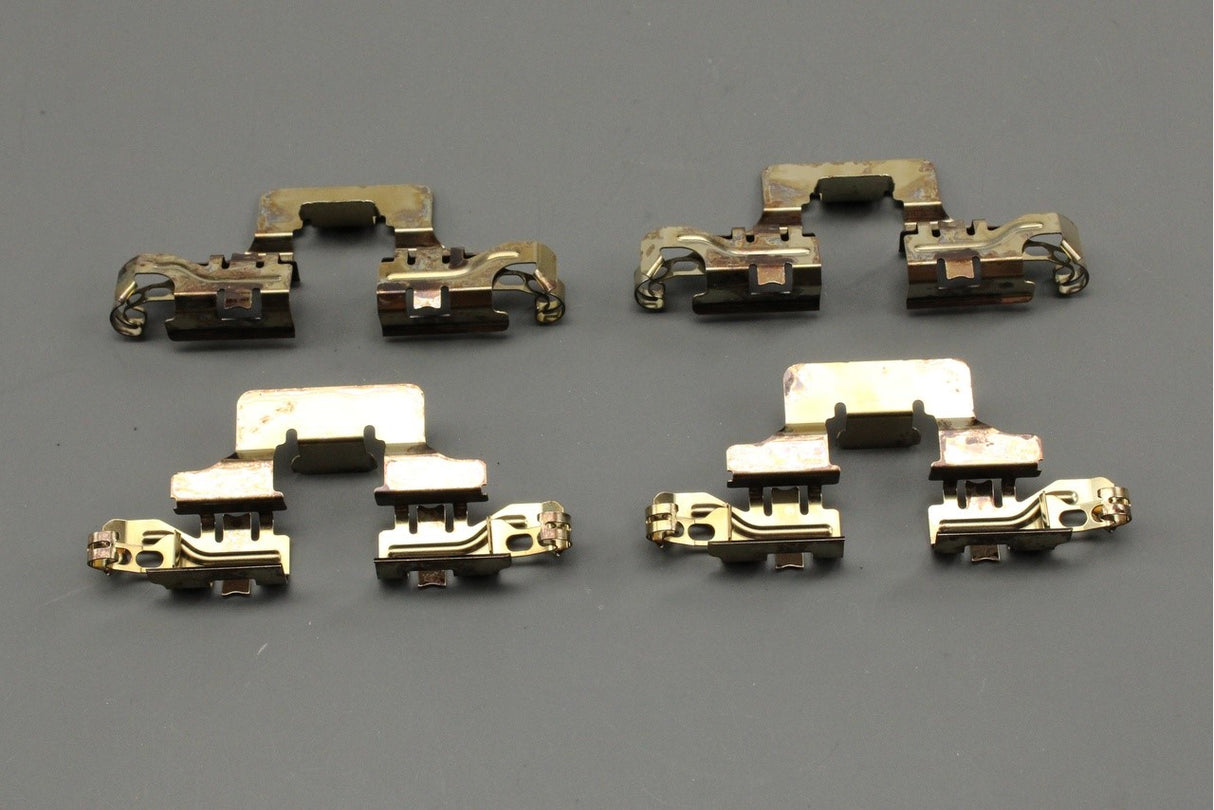 Audi A4 A5 A6 A7 Q5 rear brake pad retaining clip springs 4K0698231