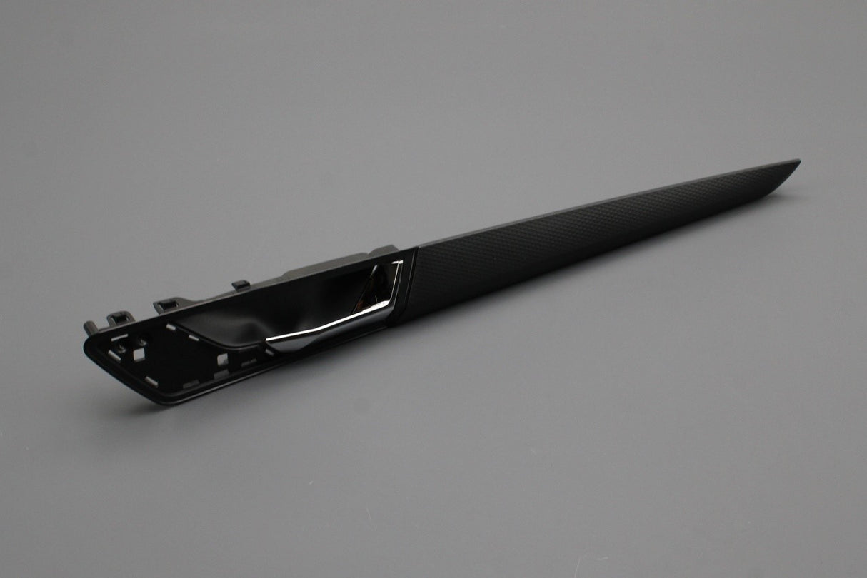 Skoda Karoq 2018-on rear interior door handle (right) 57A839222A 2ZZ