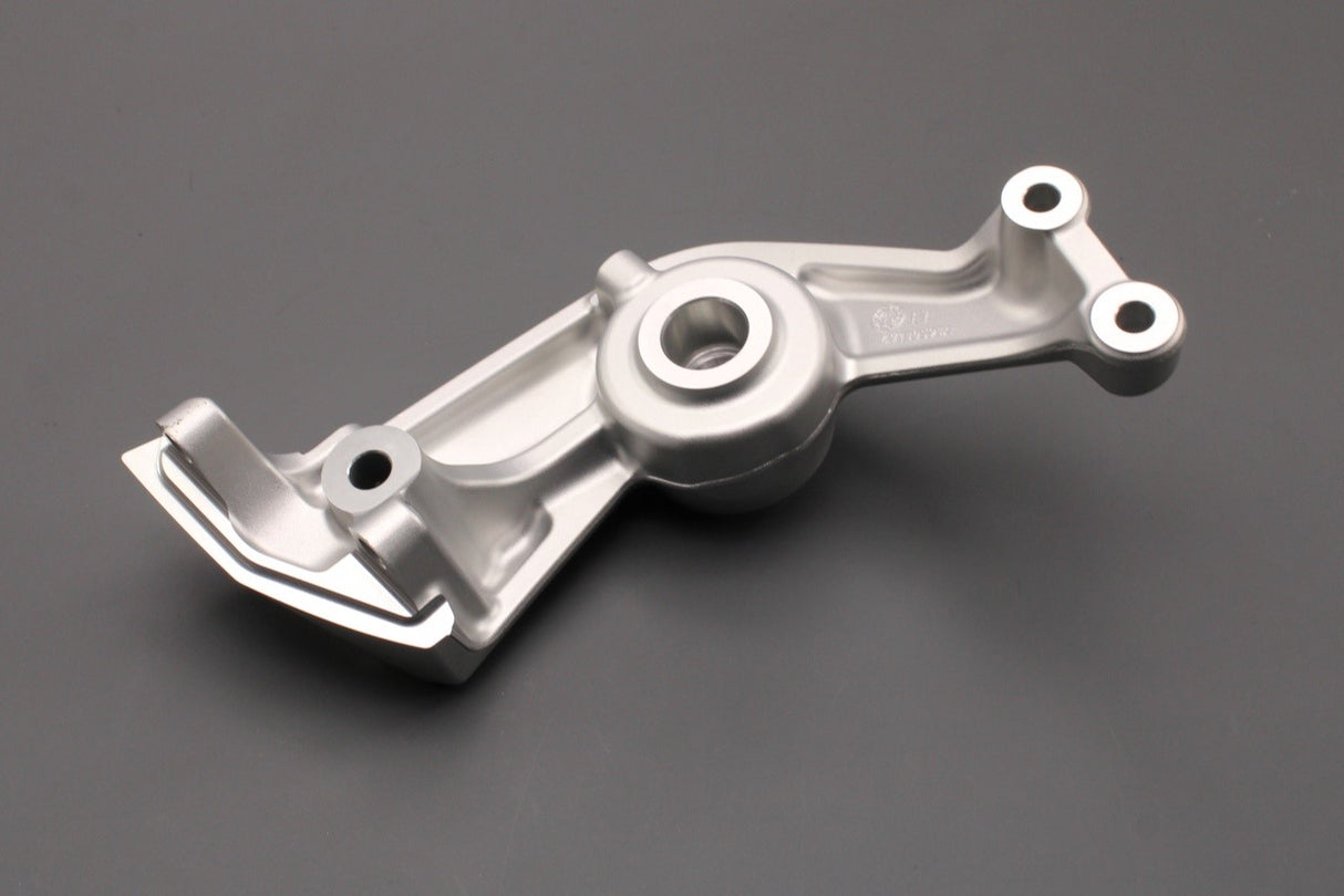 Ducati XDiavel S 16-22 shock absorber mounting plate (right) 47110621AA