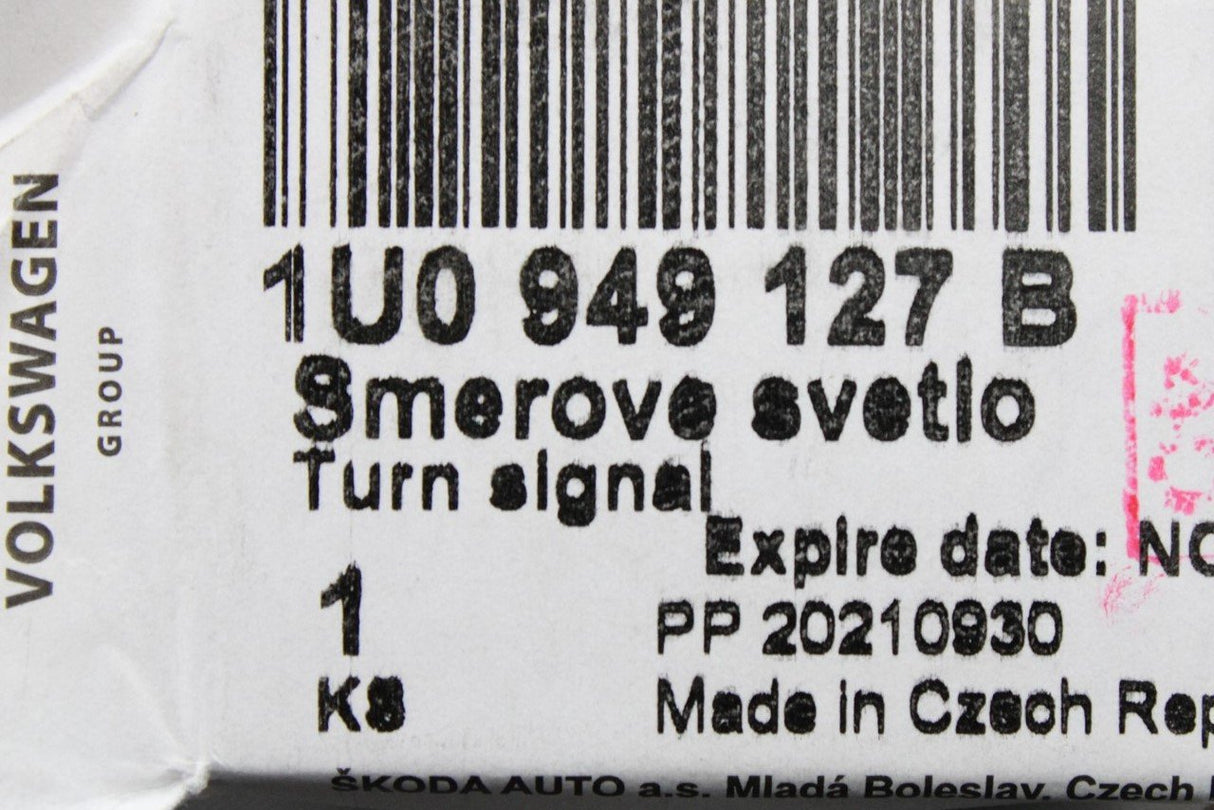 Skoda Fabia Octavia Rapid side repeater indicator lens (dark) 1U0949127B