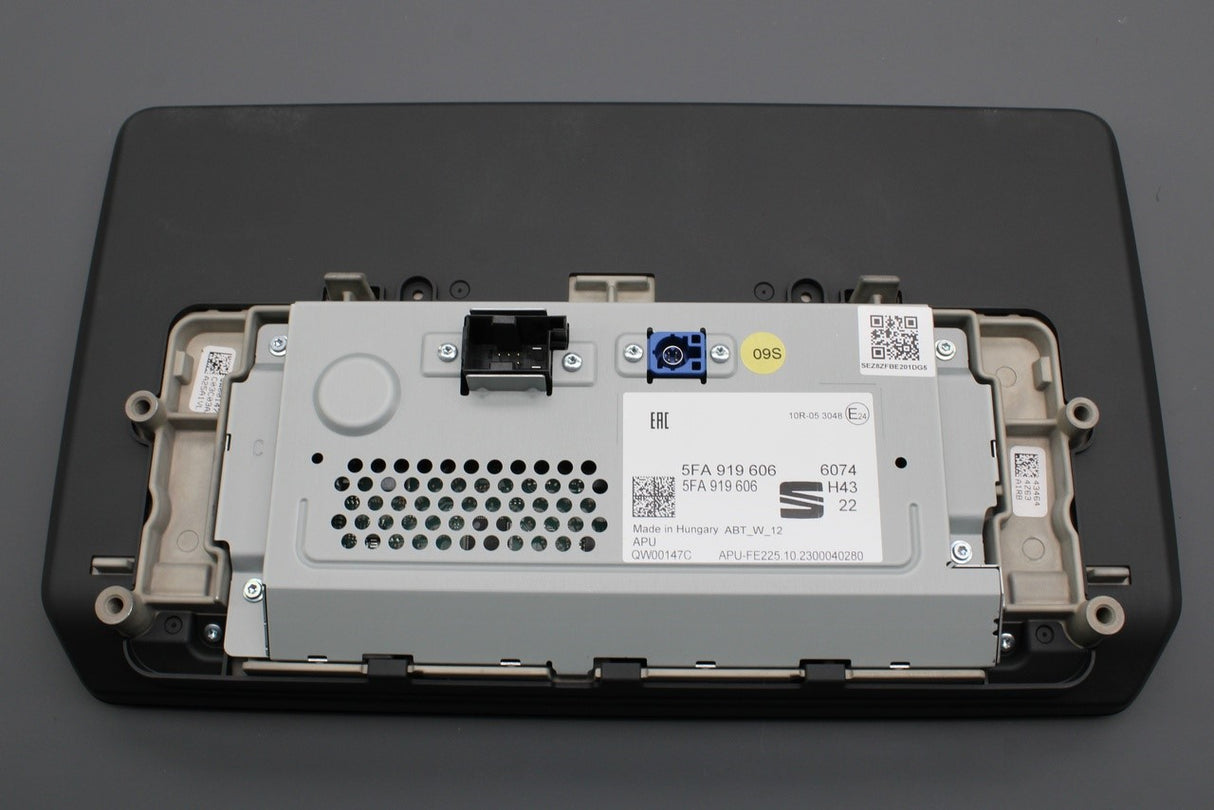 CUPRA Born 22-on Formentor 21-on display and control panel 5FA919606 041
