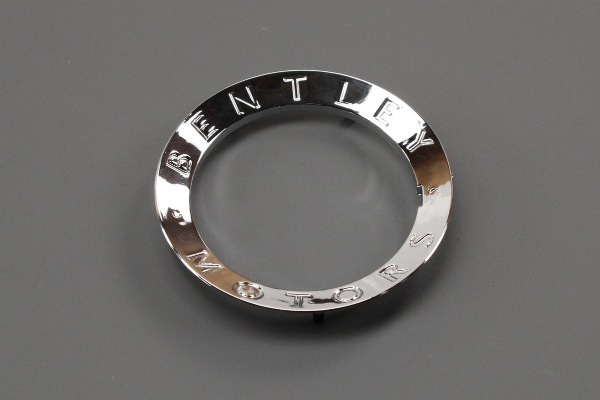 Bentley Continental GT GTC wheel centre cap ring (x1) 3W0601165, view 1