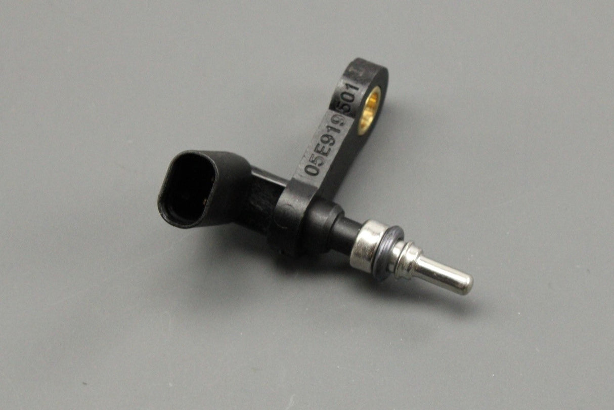 VW Golf T-Roc Audi A3 Skoda 1.5 TSI coolant temperature sensor 05E919501