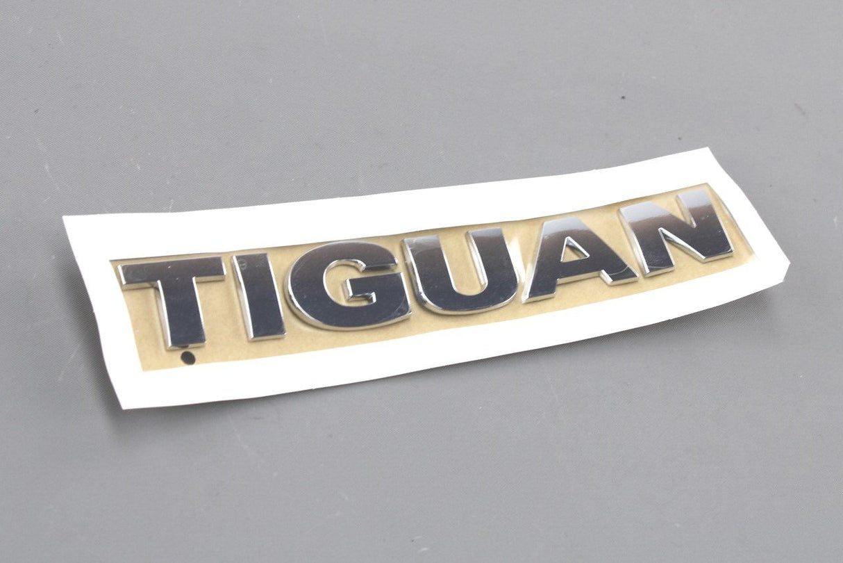 VW Tiguan 2012-16 rear tailgate boot lid lettering badge 5N0853687B 739
