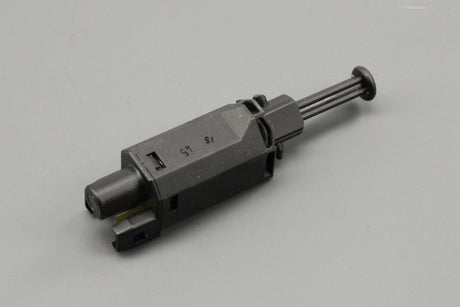 VW Golf MK2 Corrado Audi Skoda SEAT brake light switch (2-pin) 191945515B
