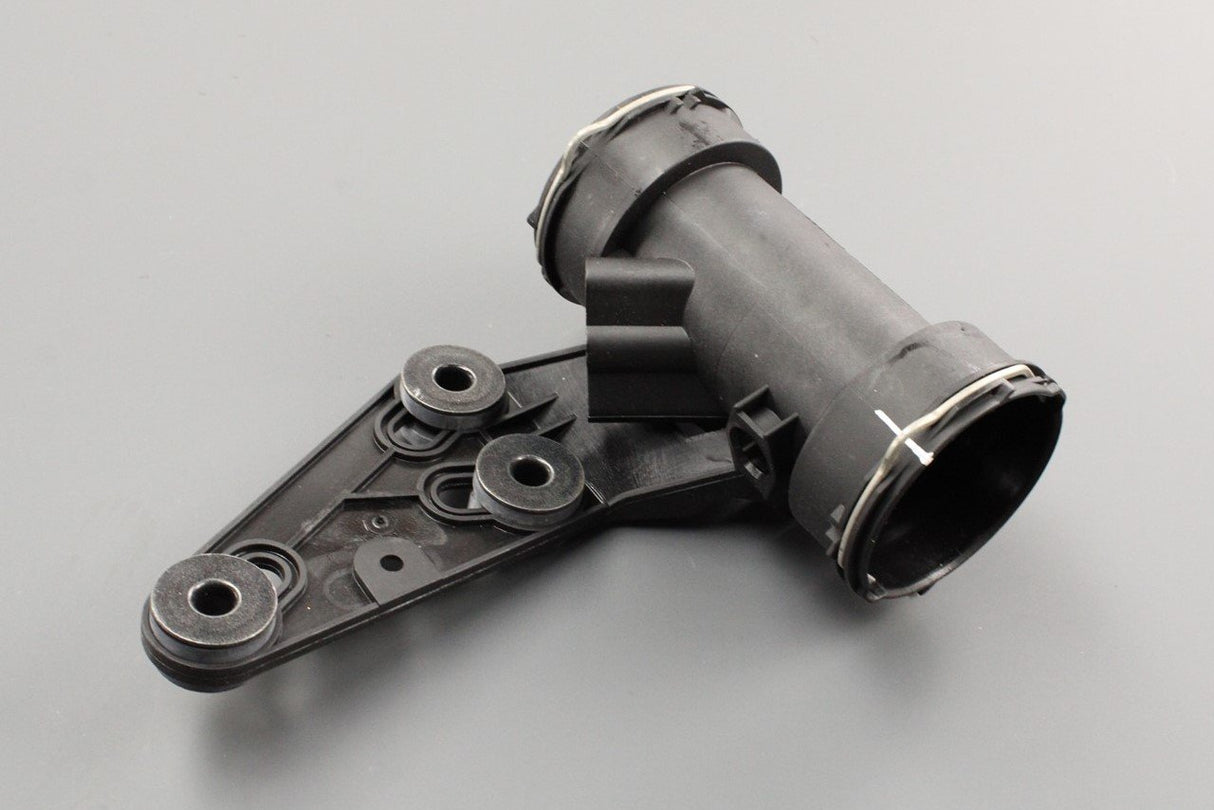 Mercedes-Benz C-Class mass air flow housing bracket A2035200095