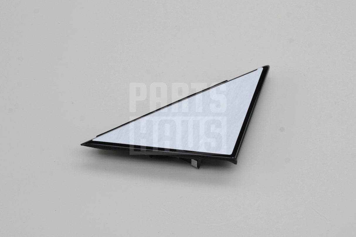 Audi A1 S1 2011-18 3 door front door corner trim (left) 8X3837637 5FQ