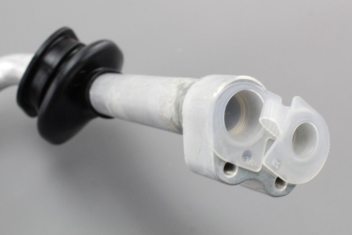 Audi A6 S6 RS6 C7 A7 RS7 air con pipes hoses RHD 4G2260712G
