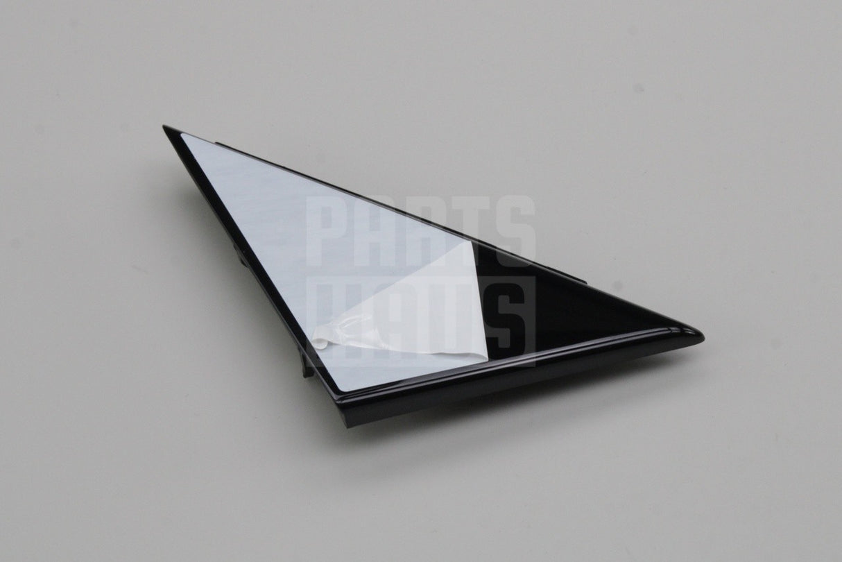 Audi A1 S1 2011-18 3 door front door corner trim (left) 8X3837637 5FQ