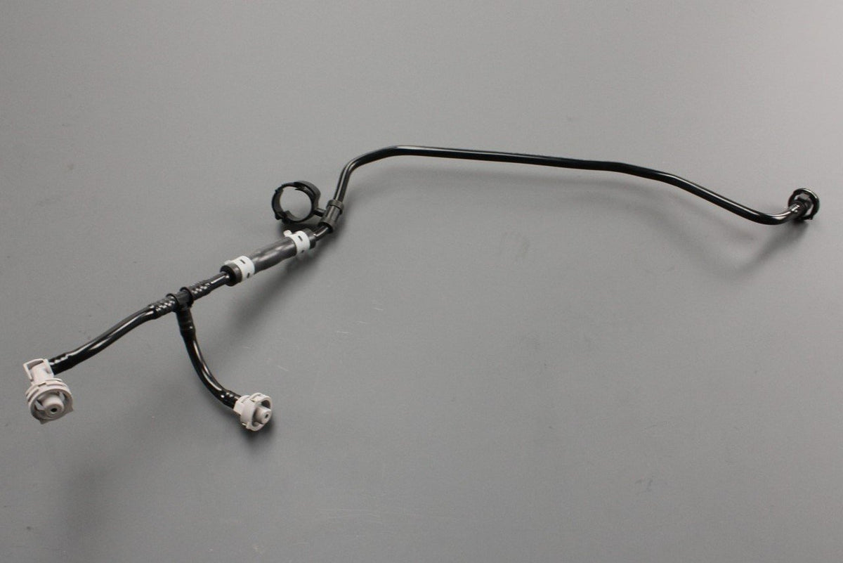 Audi A6 S6 2011-2014 coolant tank breather line (rear) 4G0121081DM, view 1