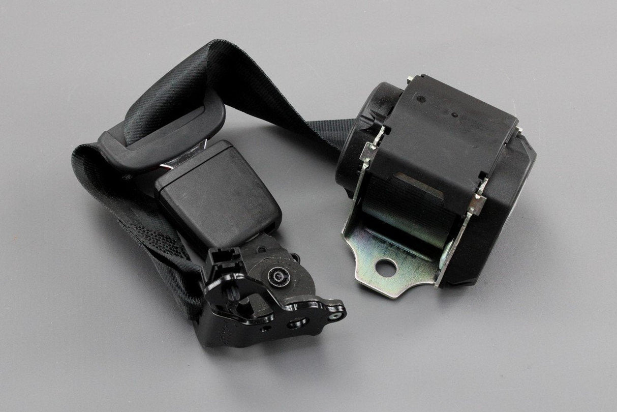 VW Arteon 2017-on centre rear seat belt 3G8857807A RAA