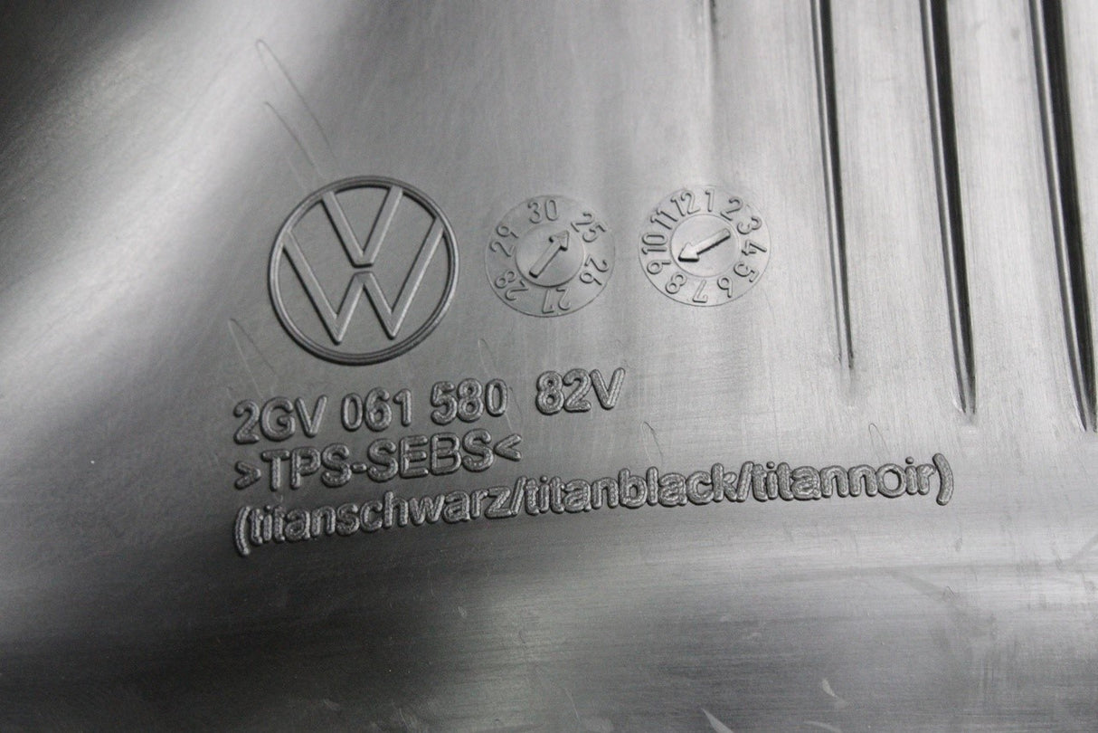VW T-Roc 2026-on all weather floor mat (rear centre) 2GV061580 82V