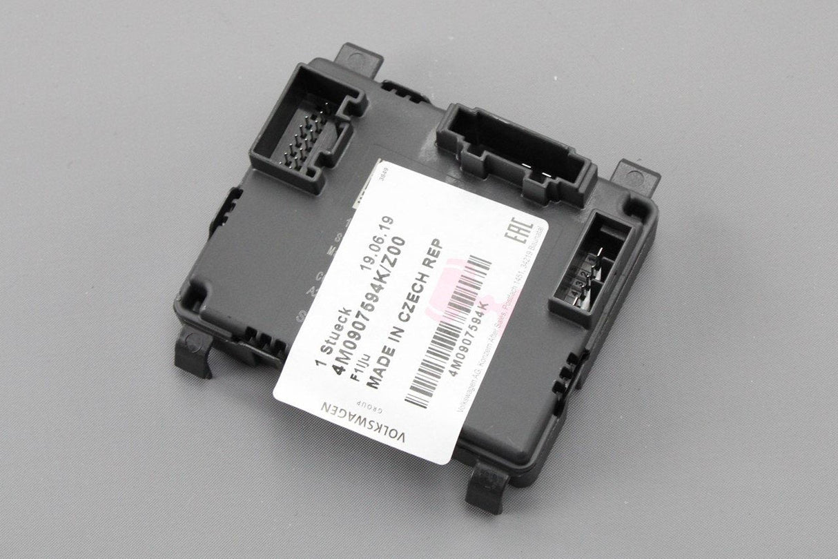 VW Arteon Jetta Skoda Superb sunroof control unit module 4M0907594K Z00