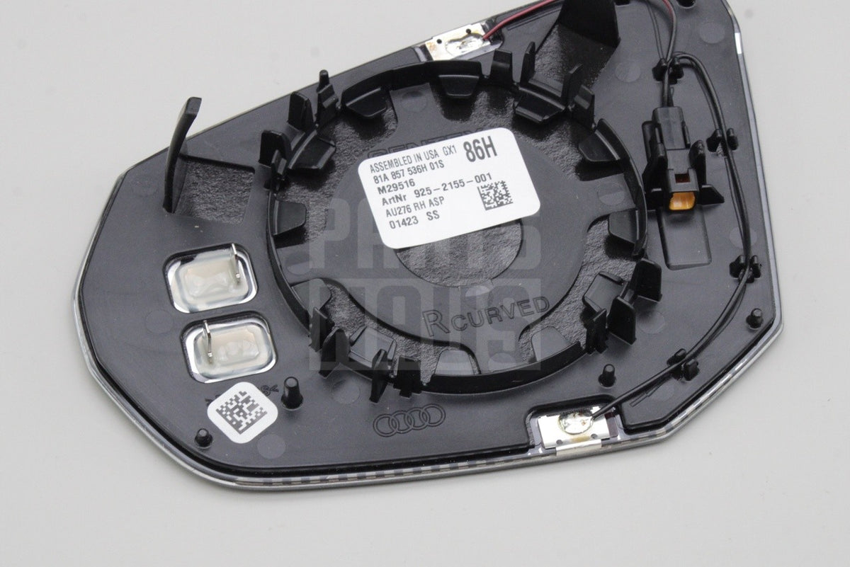 Audi Q2 2017-on Q3 RSQ3 2019-2026 wing mirror glass (right) 81A857536H