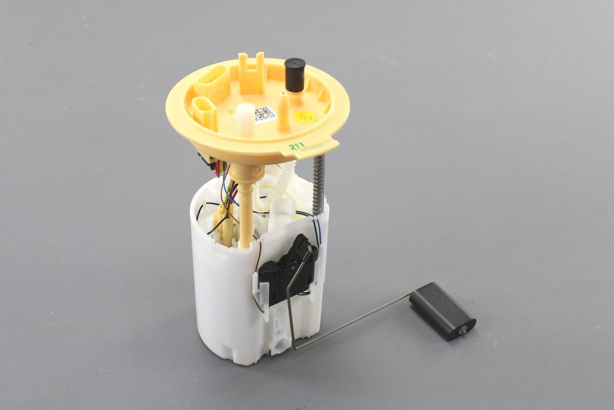 VW Caddy 2020-on fuel sender pump (diesel engine) 5R3919050D, view 1