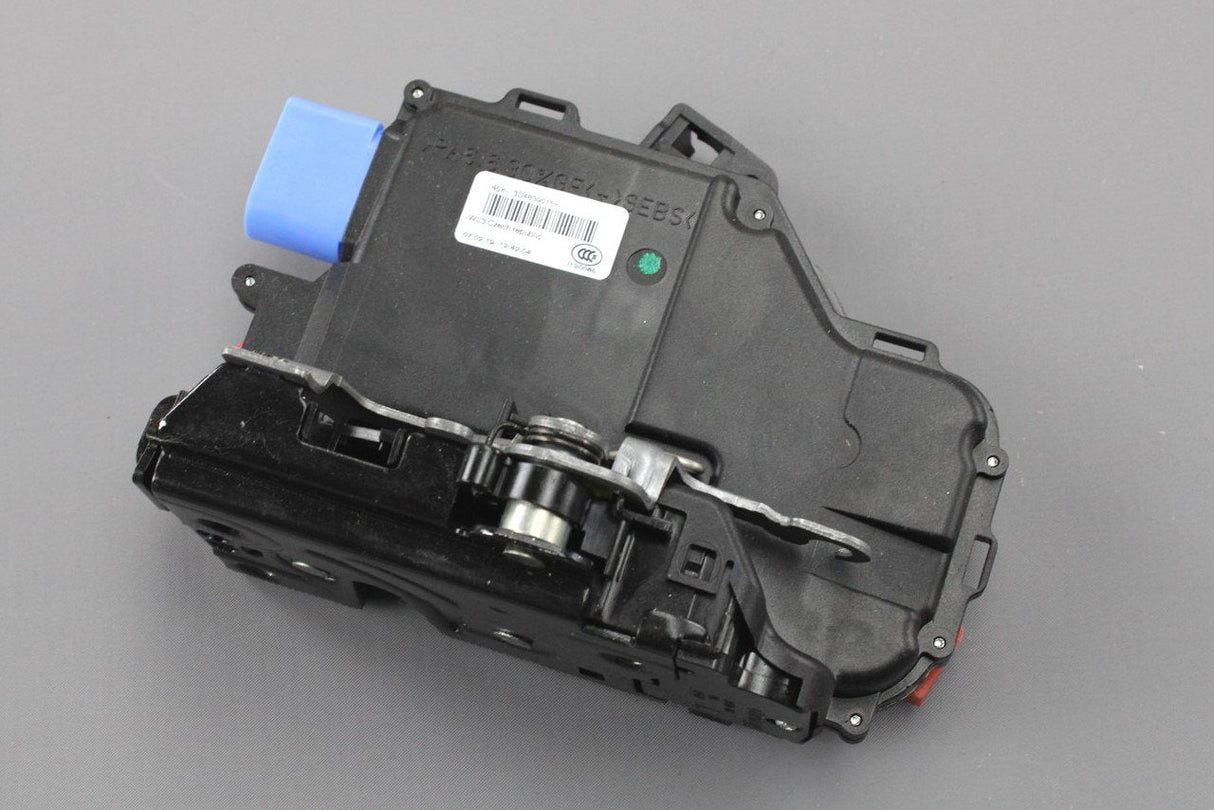 VW Touran Touareg Phaeton rear door lock latch (rear left) 3D4839015K
