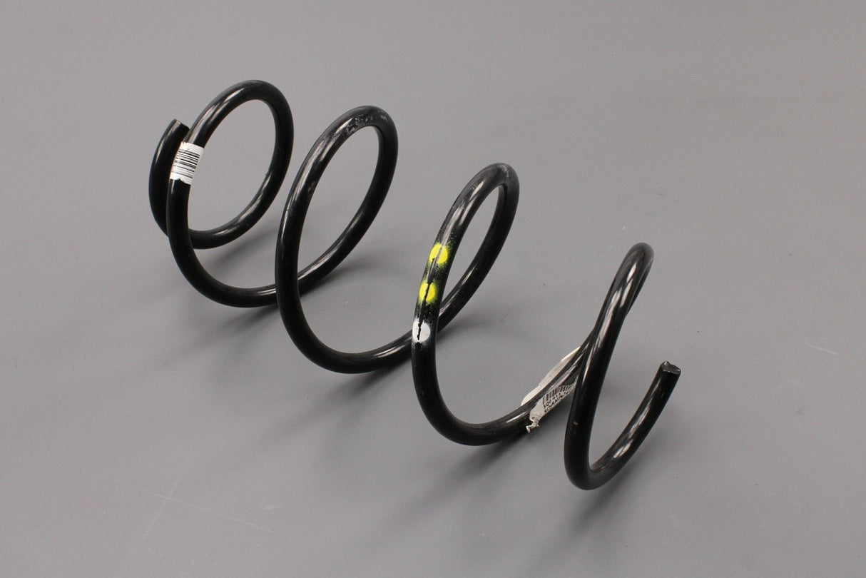 Audi A3 8V 8Y Skoda Karoq SEAT Leon front coil spring (x1) 5Q0411105EM