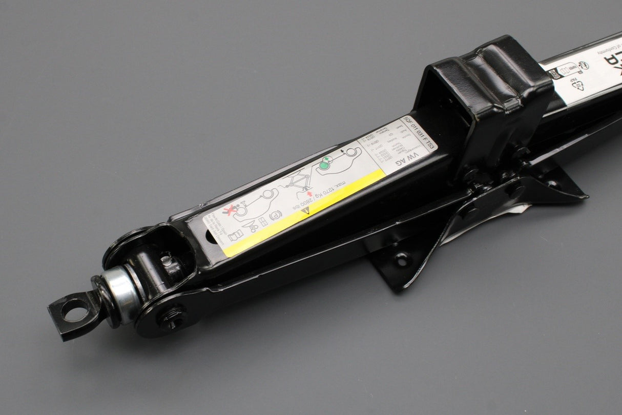 VW Caddy Tiguan Audi Q3 SEAT Tarraco CUPRA spare wheel jack 5QF011031F