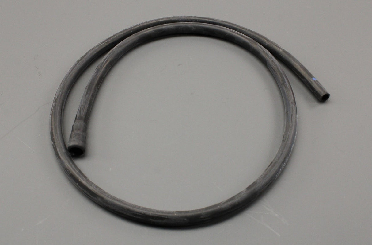 VW Touareg 2011-2018 sunroof water drainage hose (rear) 7P6877233A