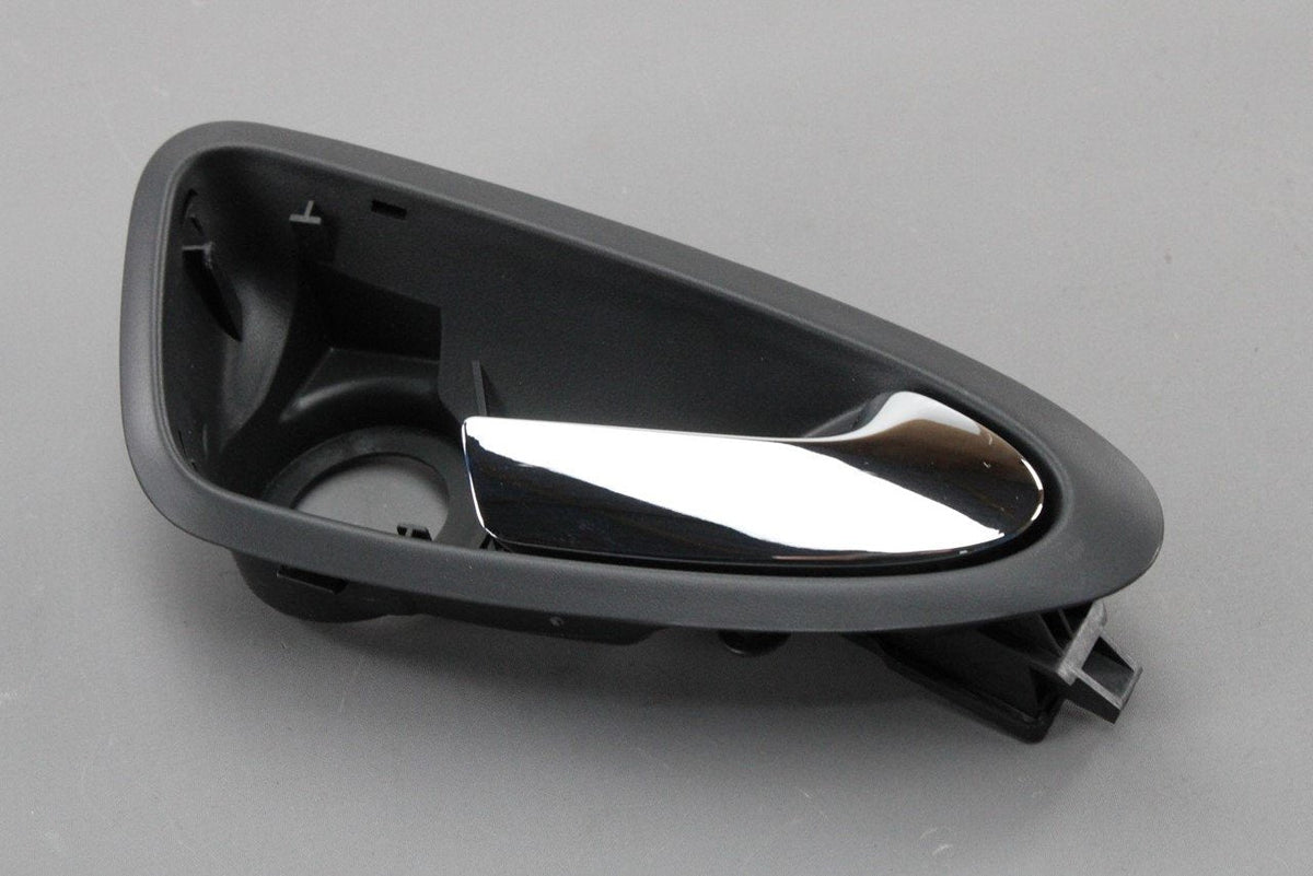 SEAT Ibiza 6J 2013-17 front interior door handle (right) 6J2837114K 2ZZ, view 1