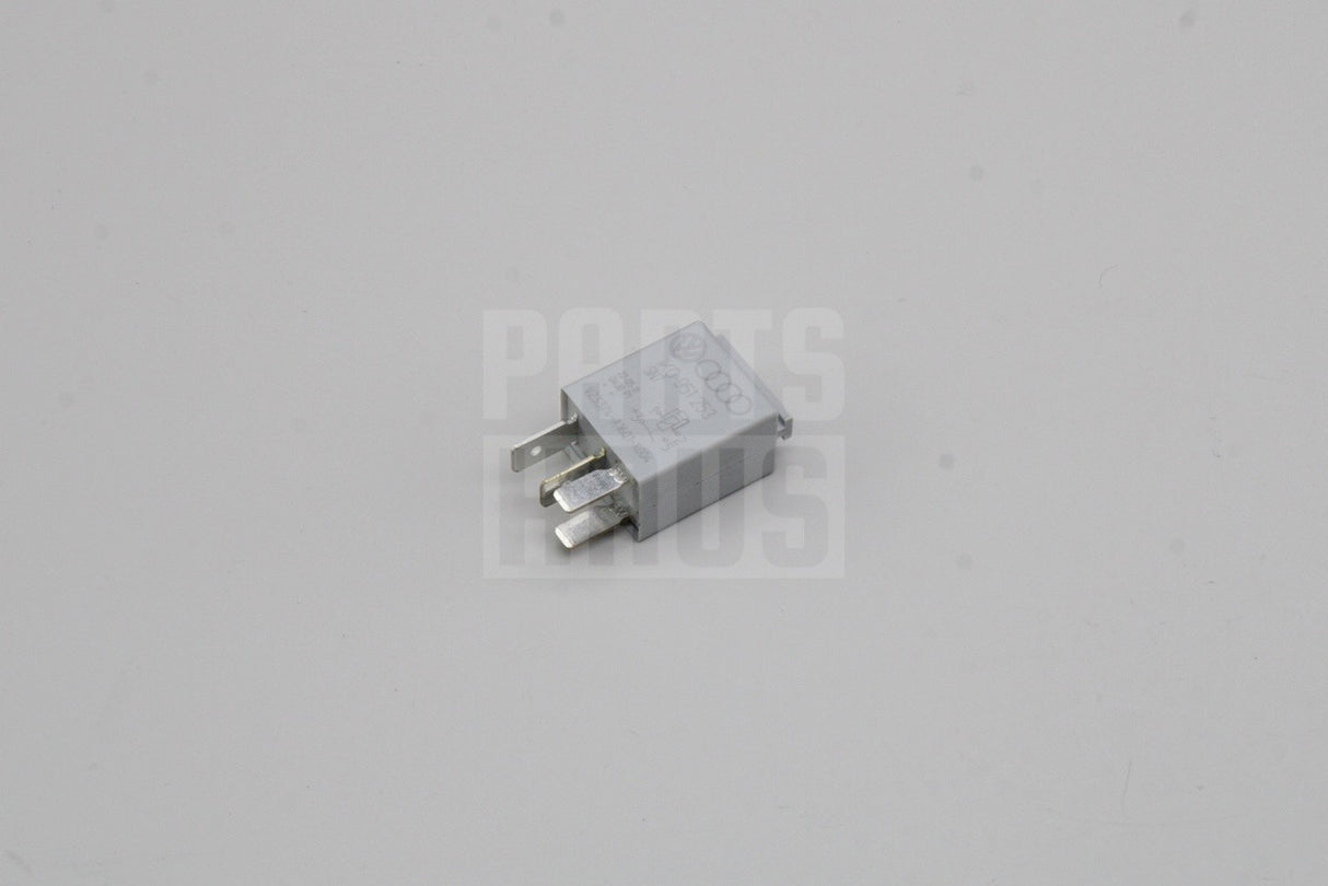 VW Audi Skoda SEAT control relay (449) 1K0951253