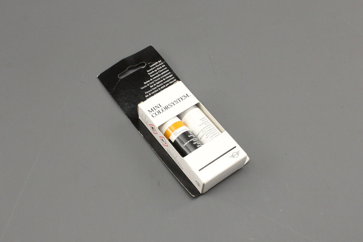MINI Volcanic Orange B70 touch up paint set 51912351387