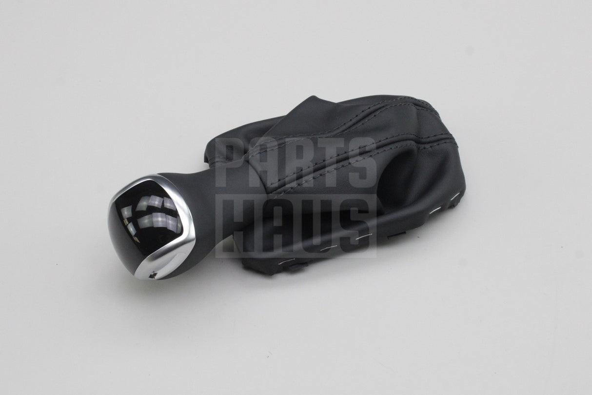 Audi A1 2019-on gearstick knob & gaiter (automatic) 82C713139B TAH