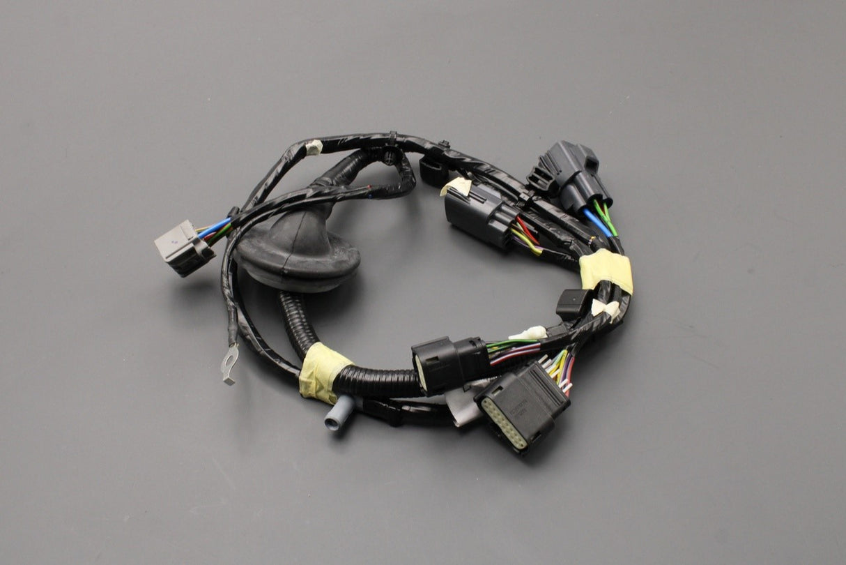 Land Rover Discovery Sport 2015-on trailer wiring harness LR133108