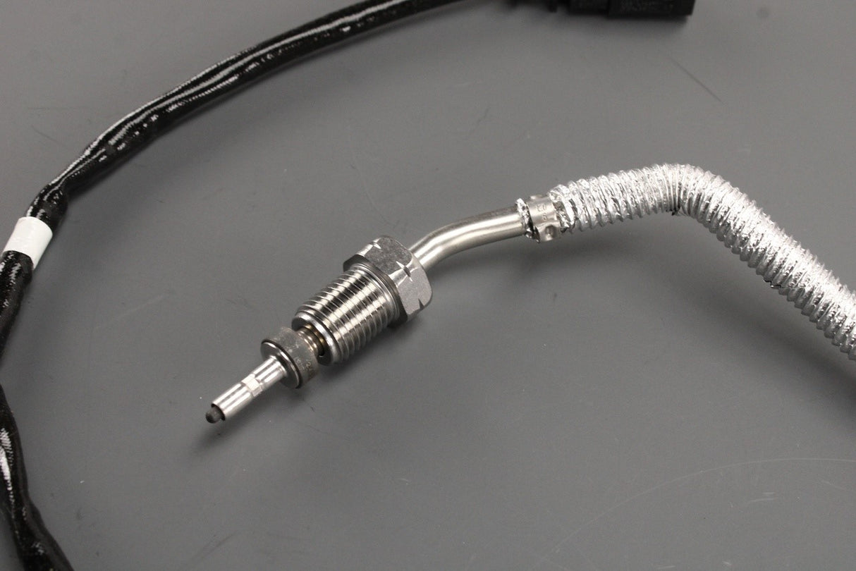 Audi A1 Skoda Rapid 1.6 TDI exhaust gas temperature sensor 03L906088FA