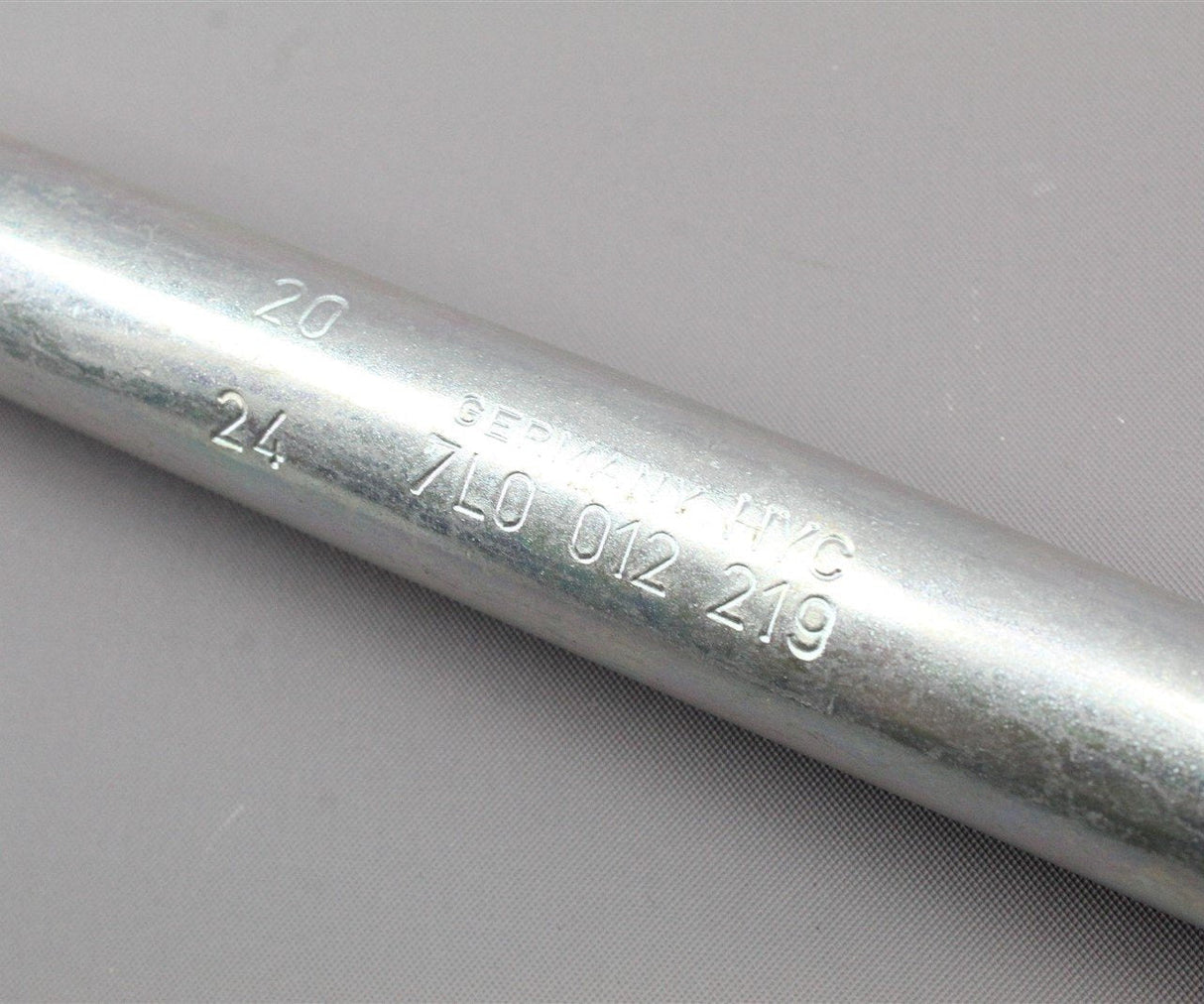 VW Transporter Amarok Touareg 19mm wheel breaker bar wrench 7L0012219