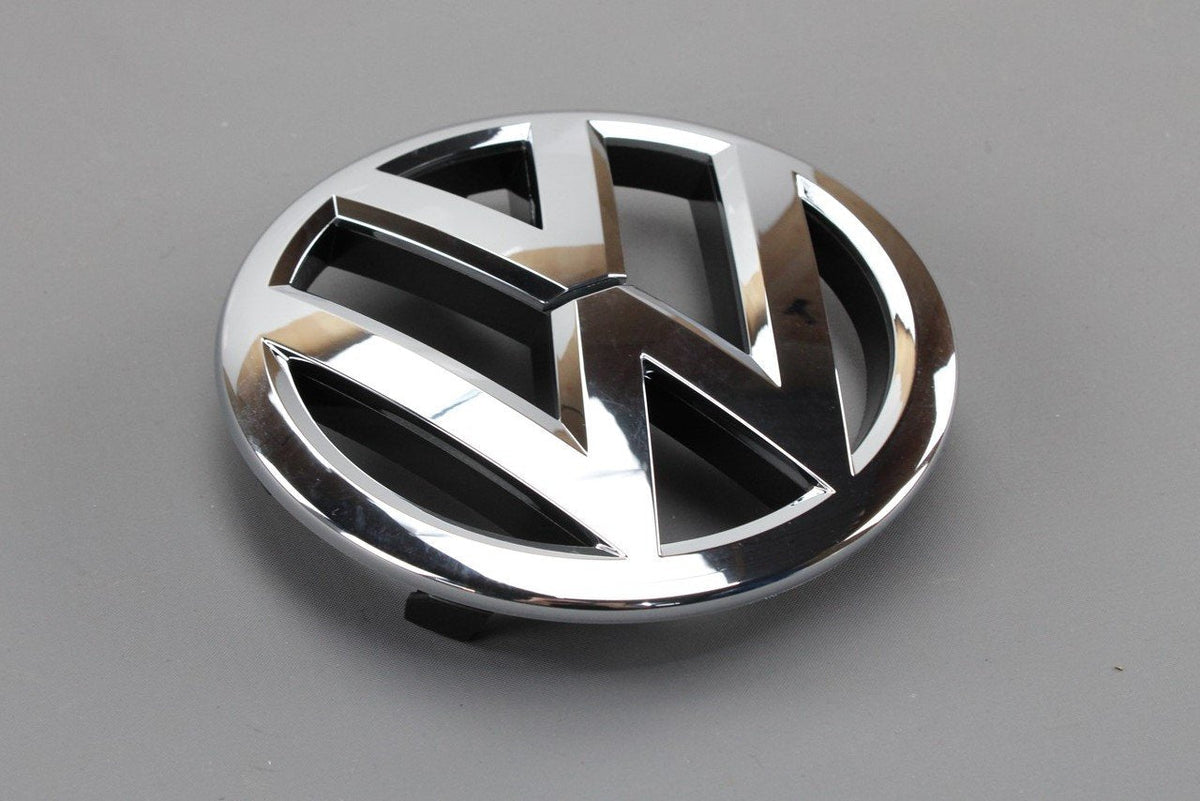 VW Touran Caddy 2011-15 Passat B7 front grille badge 1T0853601E ULM, view 1