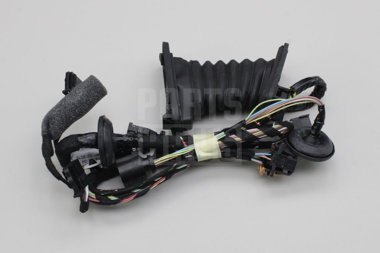 Skoda Fabia 2009-2015 RHD front drivers door wiring harness 5J0971120HG