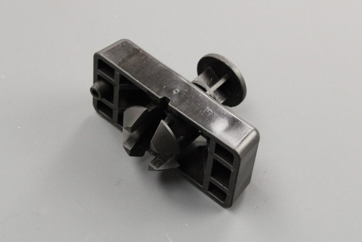 Mercedes-Benz jacking point block pad A0029976186
