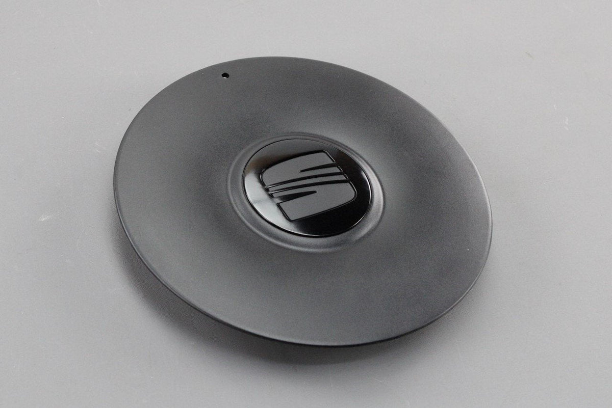 SEAT Mii 2012-2019 wheel centre cap black (x1) 1SL601169 9B9, view 1