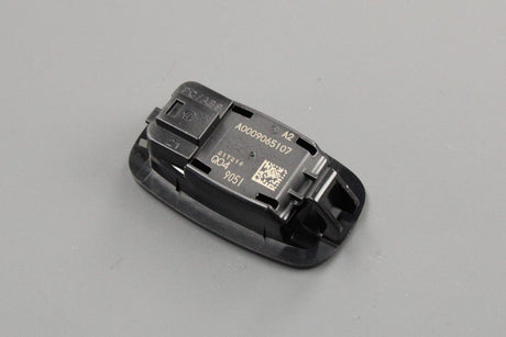 Mercedes-Benz C-Class interior footwell light A0009065107