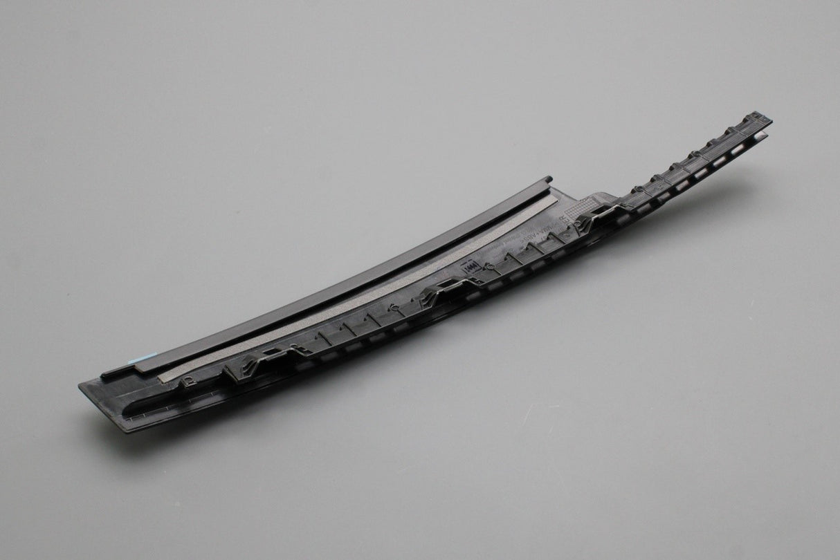 SEAT Ibiza 2018-on outer B-pillar door trim (front right) 6F0837902F 041
