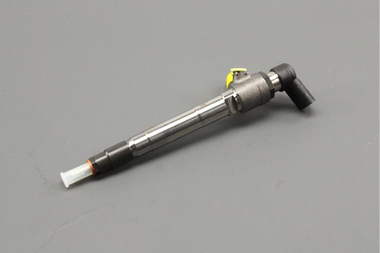 Land Rover Defender 2007-2016 fuel injector (2.2L) LR032067