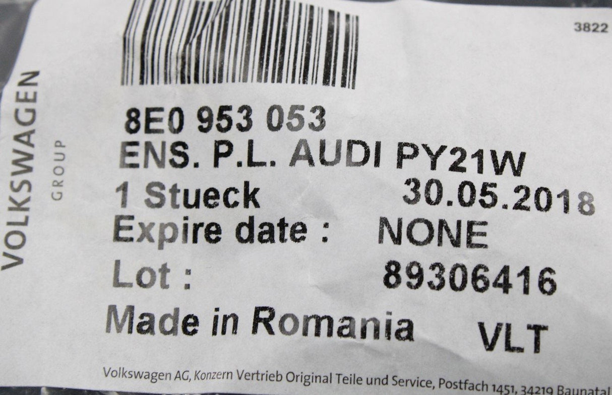 Audi A4 B6 SEAT Altea Ibiza Leon indicator bulb carrier 8E0953053