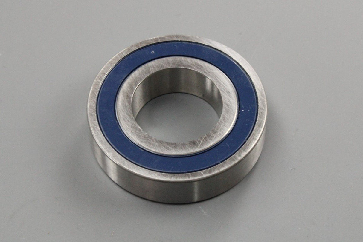 Audi A4 A5 A6 Q5 6 speed gearbox output shaft ball bearing 0B1311965E