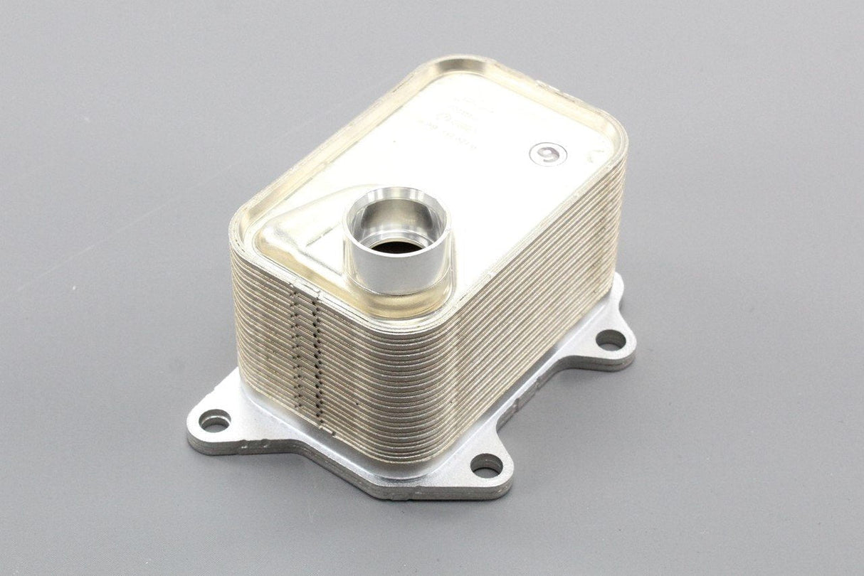 VW Audi Skoda SEAT 2.0 TSI TFSI Oil cooler 06L117021G