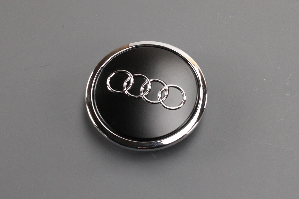 Audi A4 A5 A6 Q5 RS4 RS5 alloy wheel centre cap x1 8T0601170A LT7