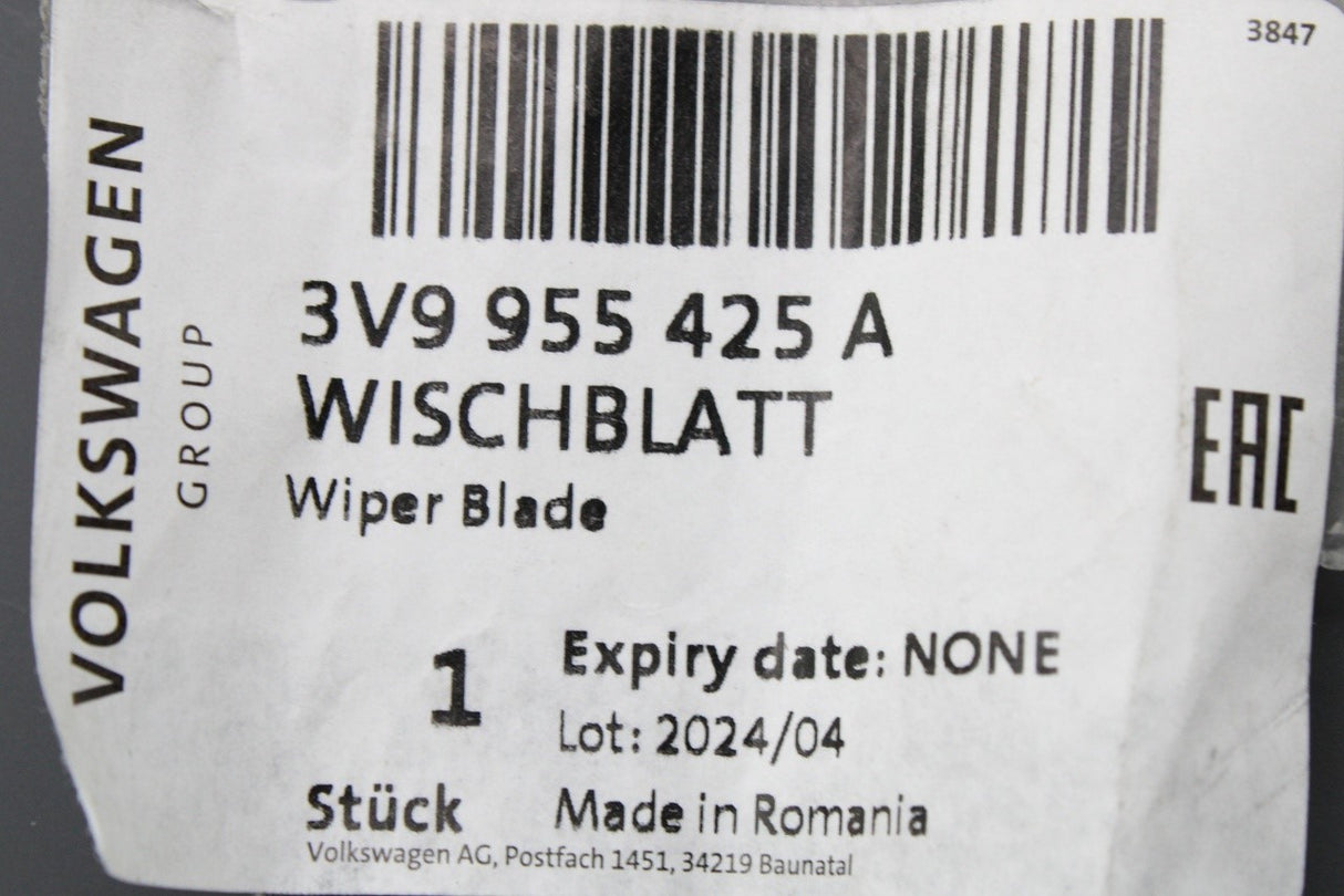 Skoda Superb Estate/Combi 2015-2024 wiper blade (rear) 3V9955425A