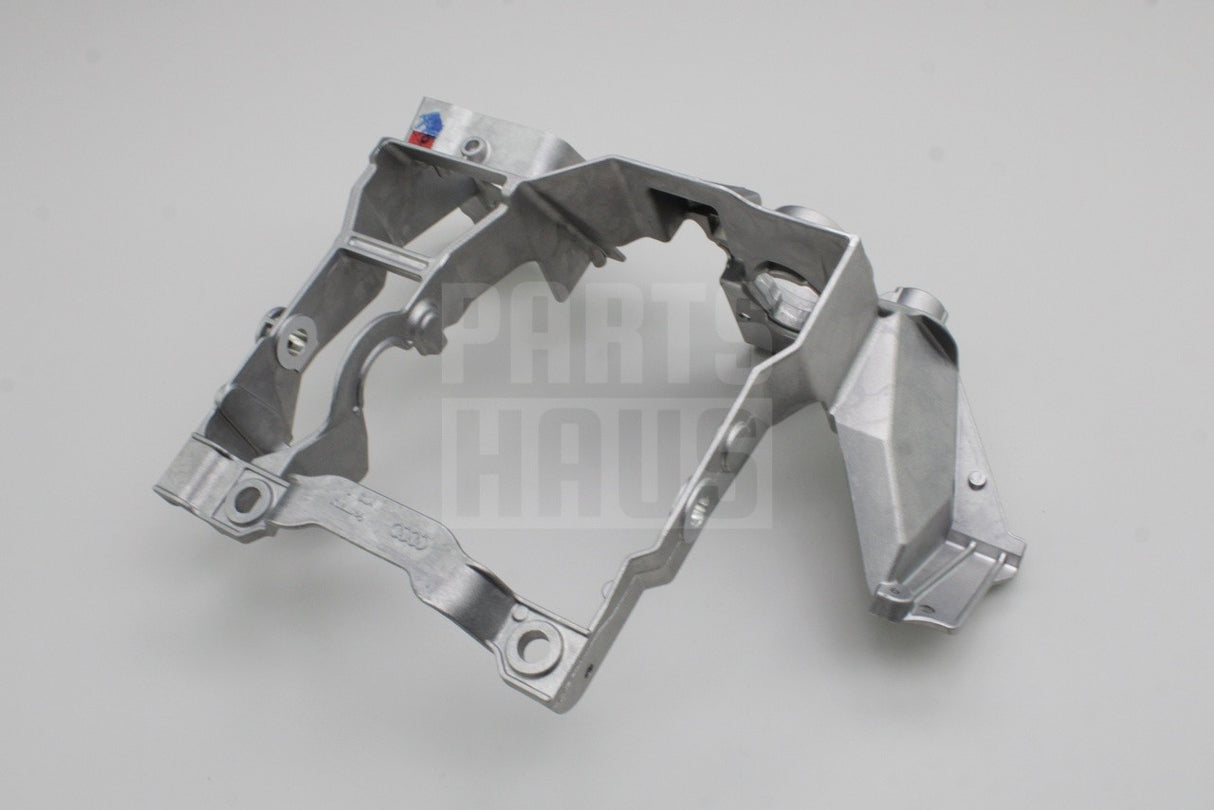 A4 RS4 A5 RS5 A7 RS7 RS6 Q5 brake pedal mounting bracket 8W2723117