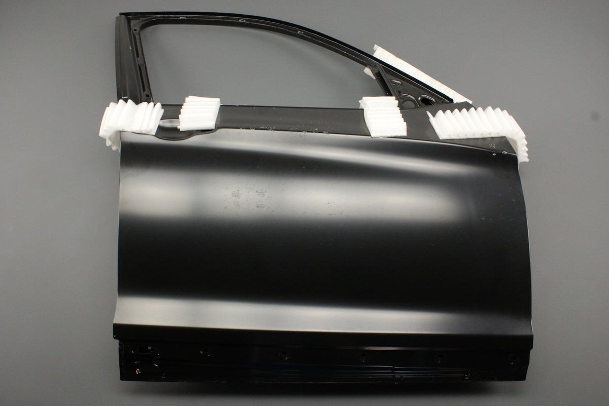 BMW 2 series Gran Tourer F46 15-18 door panel (front right) 41517392312, view 1