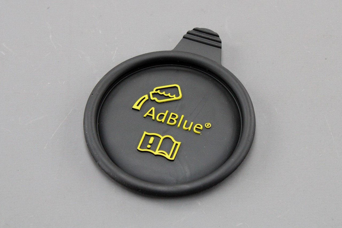 VW Touareg Passat Tiguan 2009-2018 AdBlue bung cap 3C0971908C 9B9, view 1