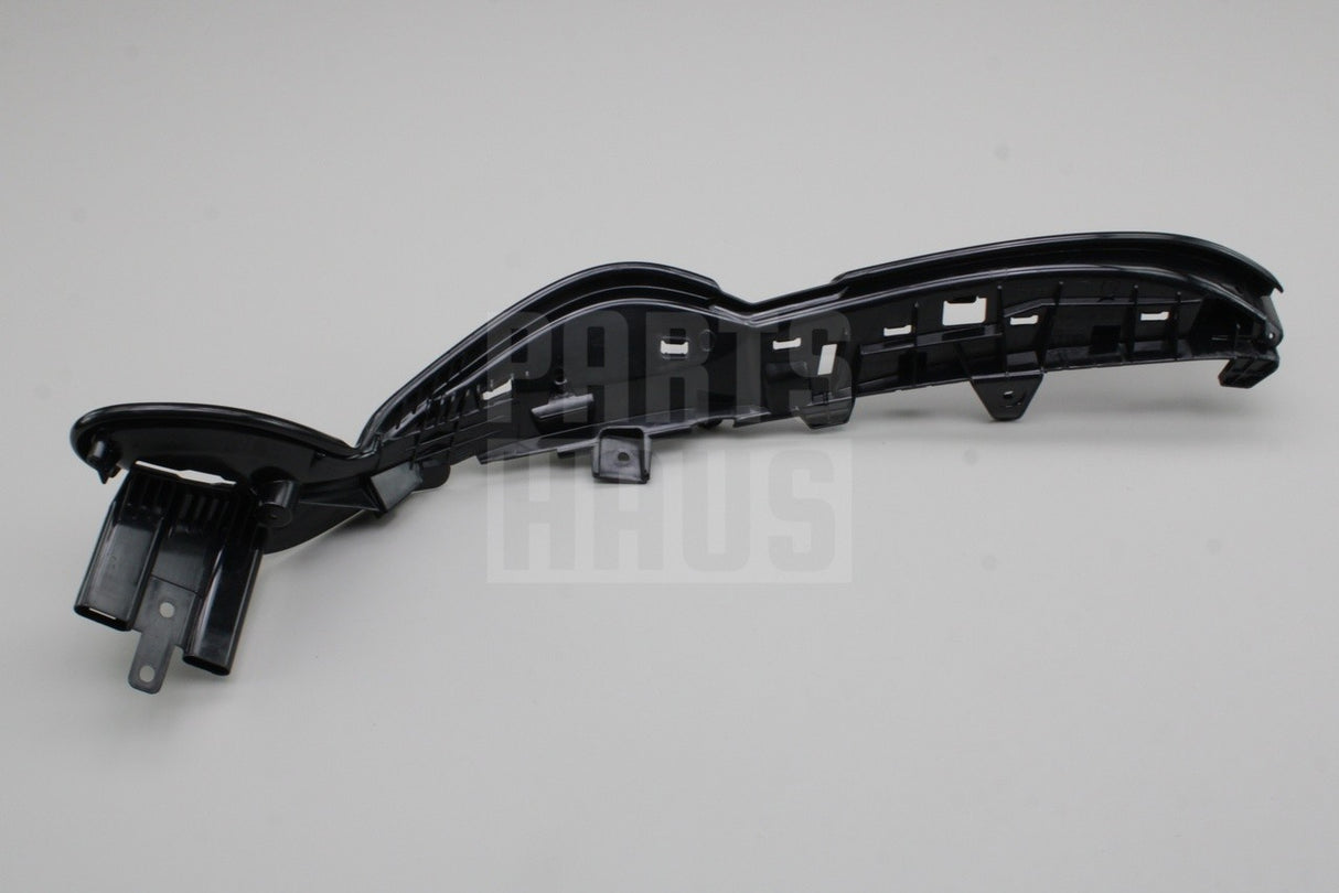 Audi TT TTS TTRS 15- seat backrest trim bracket (left) 8S0881645B 4PK