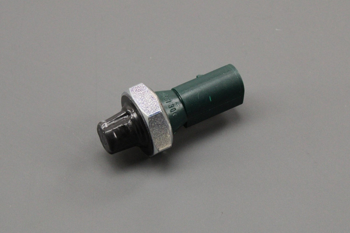 VW Golf Audi A3 Skoda SEAT Ibiza 1996-on oil pressure switch 036919081D, view 1
