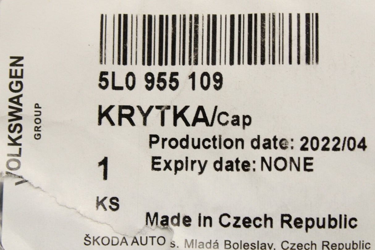 Skoda Yeti 2010-2013 headlight washer jet cover (left) 5L0955109