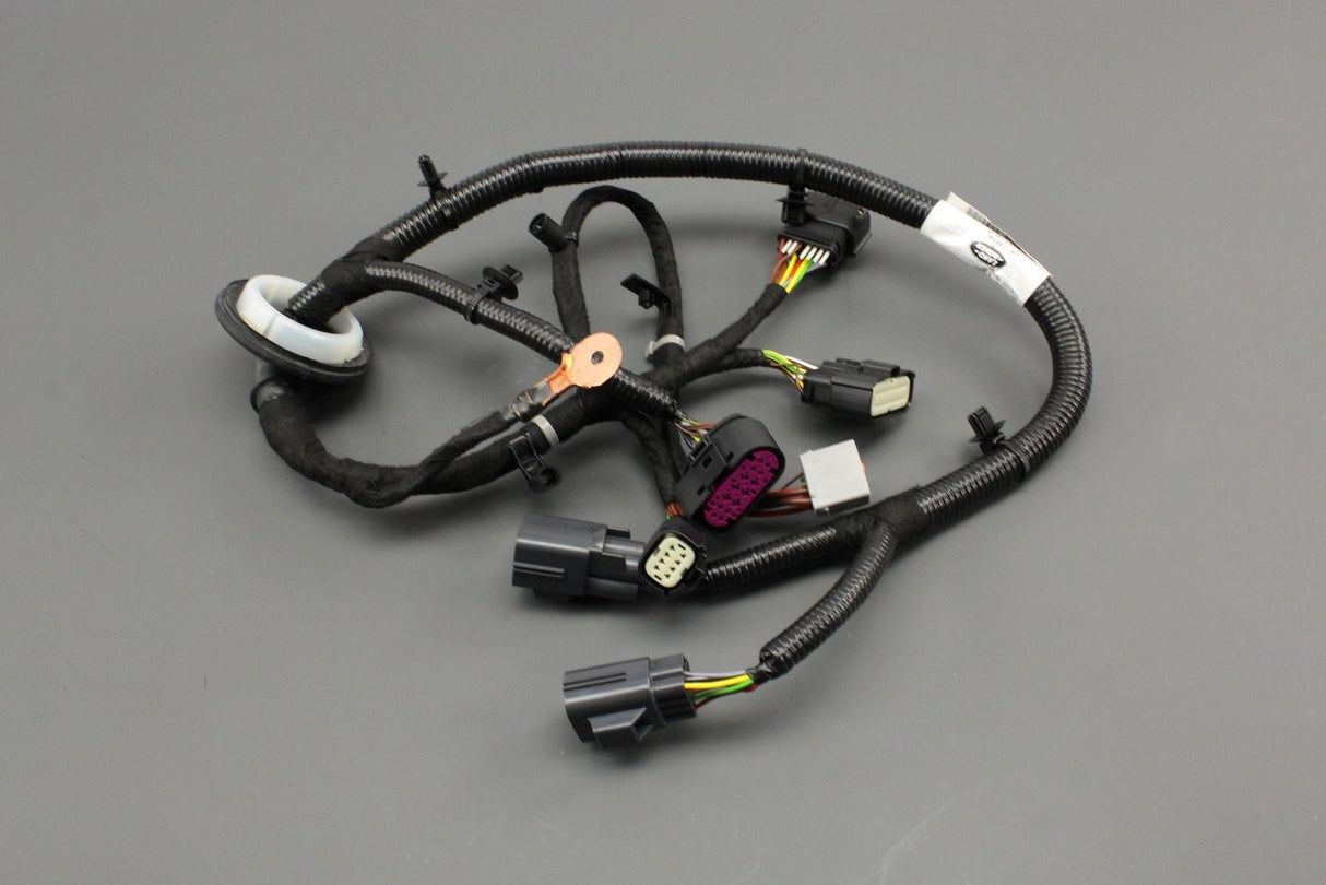Range Rover Sport 2023-on deployable tow bar wiring harness LR173054